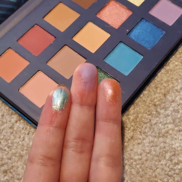 Ccolor Tropical Palette - Picture 2 of 3